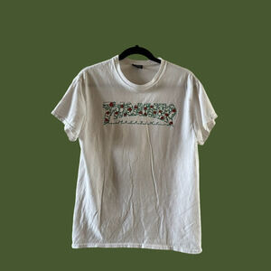 Vintage Thrasher Magazine T-Shirt Roses Logo Skateboarding Tee